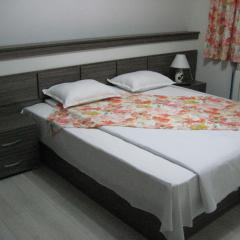 Къща за гости Семейство Петрови