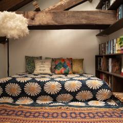 The Attic De Luna Hoan Kiem Old Quarter Hanoi