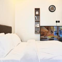 استديو بجلسة جانبيه ىدخول ذاتي