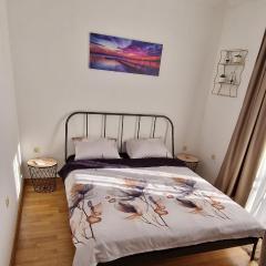 Mirko's home 2 Studio Apartment