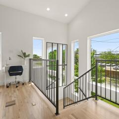 Cozy Modern Townhome Dallas Love Field Airport