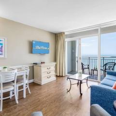 Crown Mare by StayMareni - Oceanfront King Suite