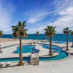 Breathtaking 2 bedroom condominium (E205)