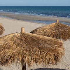 Awesome 3 bedroom condo Encantame Tower E 301