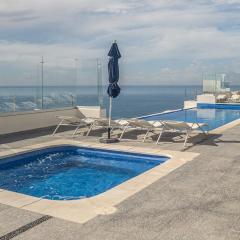 Luxury modern condo at Encantame Towers E1405