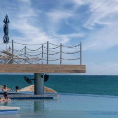 Sensational 2 bedroom condominium (Encantame Velero 1502)