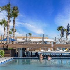 Family Paradise! 3 bedroom Corner Condominium Beach Front Encantame C-701