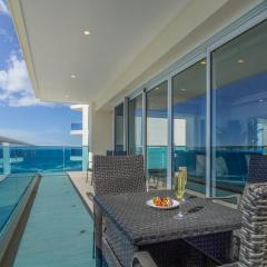 Delightful 2 bedroom condo Encantame Towers Verano 505