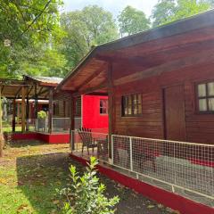 Refugios y Cabañas BAHIA