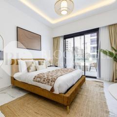 Bloomfields Elegant Stu in Azizi Rivera