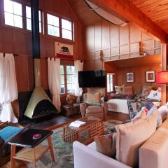 Cute Cabin in Yachats! Short walk to rivers' edge! River Walk Cabin