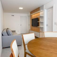 Apto Charmoso e Bem Localizado em Bombas