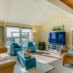 Ocean Views and Short Walk to Sandy Beach! Changes in Attitude