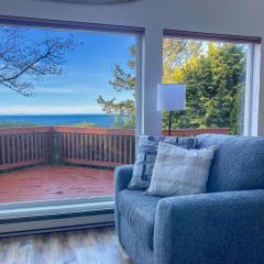 Ocean View in Yachats! Dog Friendly! Ya-Hut