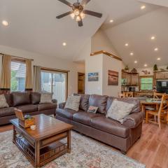 Hickory Hideaway with Communal Pool Access