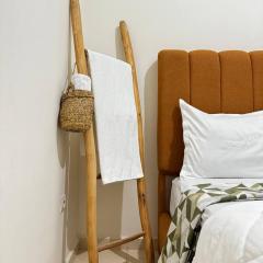 Modern Apartment Near Airport