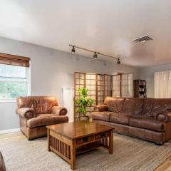 Millcreek Home, Quick Access to Canyons and Skiing