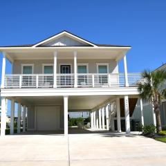 Coastal Villa-1 Block To Beach