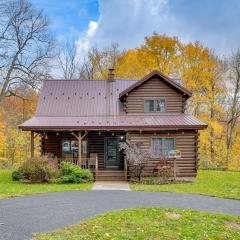 Private Hannibal Cabin with Sauna and Hot Tub!