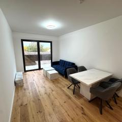 Luxury 2BR Penthouse #2! Big Terrace! Garage!