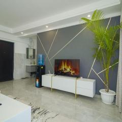 Luxe Escape City Oasis Gardens