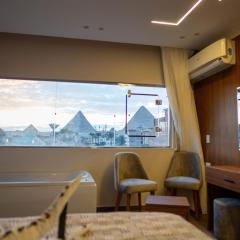 Pyramids&&Tuya&&view inn