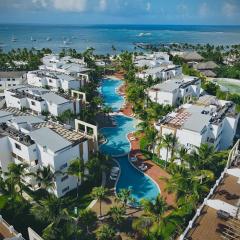 Beach Front Luxury apartment Punta Cana L-101