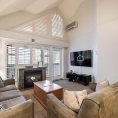 Glacier Lodge 309 by Outpost Whistler