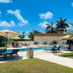 Luxury Maho Escape- with Pool and Gym, Lagoon view, walk to Maho Beach and Mullet Bay, walk to dinning