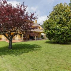 Casa con jardín próxima a Barcelona
