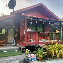 room 3 still available for MotoGP