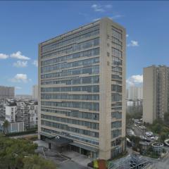 JI Hotel Shanghai Jiading Bailian Shopping Center