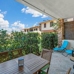 Kai Mālie Villasimius