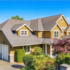 Grand Bellevue DT Villa 5 010 sqft near BV Square