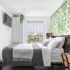 Cozy Flat in the Heart of the City