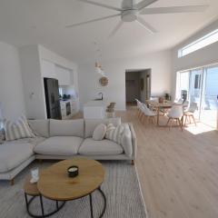 Luxury Coastal Retreat -14 Haynes Rd, Middleton