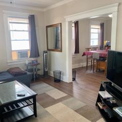 Spacious 2 Family, Parking, Laundry, BBQ, RU, RWJ