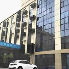 Vienna Hotel Shanghai Hongqiao Huaxin Road