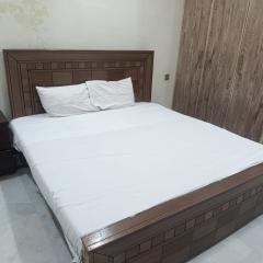 7-Bedroom Vacation Home in Johar Town