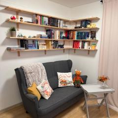 Cozy Ozo Park Apartment, Pet Friendly with Workspace