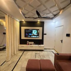 Vista Kove Flat - 212, Crown Mall