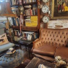 Tina's Art Home - Venetian Walls District