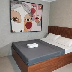 Dancenter Airport Hotel - Grey Hotel