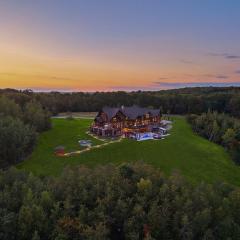 Pinnacle Pointe by Relaxtay 600 Acre Private Luxury Estate with Spa, Pool, Theater and Lake