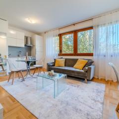 Jarun Lake Cozy Apartment with Balcony