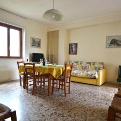 Trilocale In Centro a 50 Mt Mare