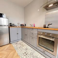 E - Le secret de Louise T2 avec balcon au centre