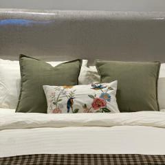 استديوهات أُنس مع بلكونة