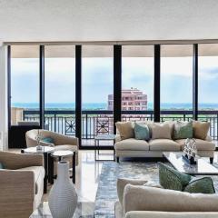 Elegant 2 Bedroom Condo with Ocean Views