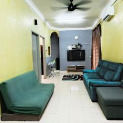 RIZQI HOMESTAY Sungai Siput with Wifi! Islamic Guest Only!